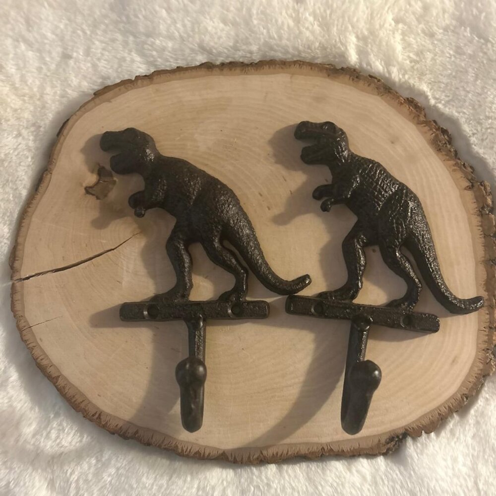 Set of 2 Cast Iron Dinosaur Wall Hooks – Rustic T-Rex Home Decor